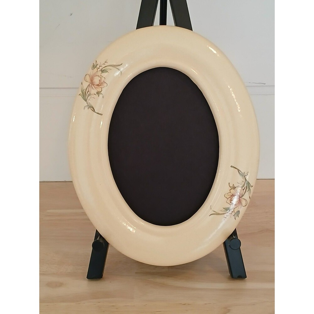 Vintage Ceramic Oval Picture Frame Floral Country Decor